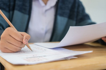 Žáci z Vysočiny podali přes 18 tisíc přihlášek Žáci z Vysočiny podali přes 18 tisíc přihlášek